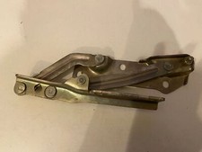 NEU NOS Motorhaubenscharnier